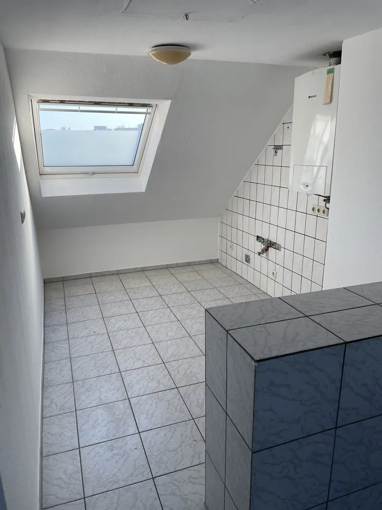 3 Zimmer Wohnung mit 70 m² in Köln – Bild 4