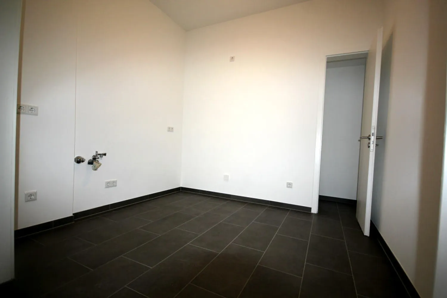 3 room apartment with 94 m² in Düsseldorf – Photo 5