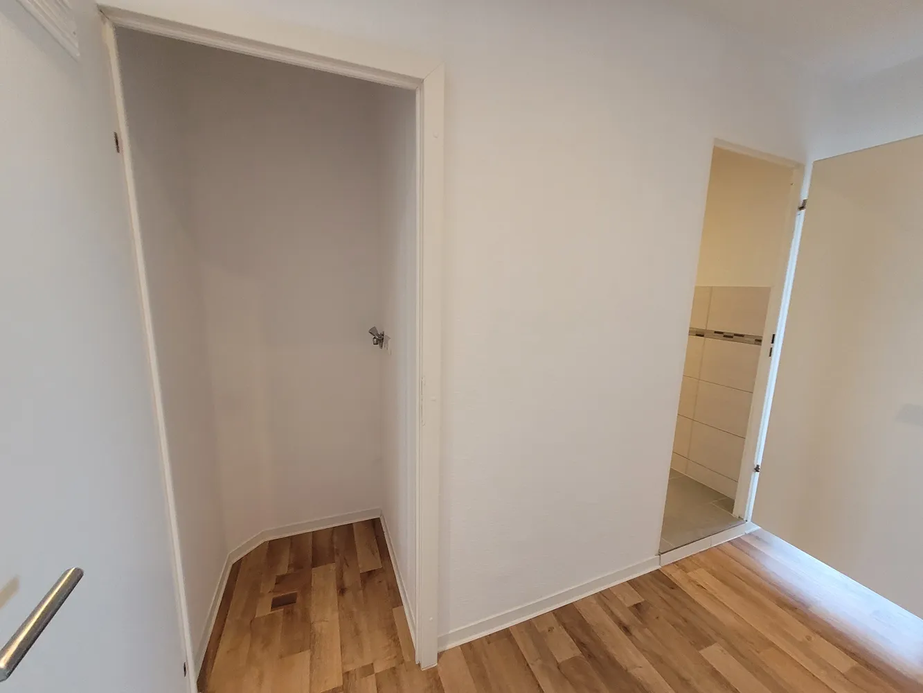 4 Zimmer Wohnung mit 60 m² in Halle (Saale) – Bild 6
