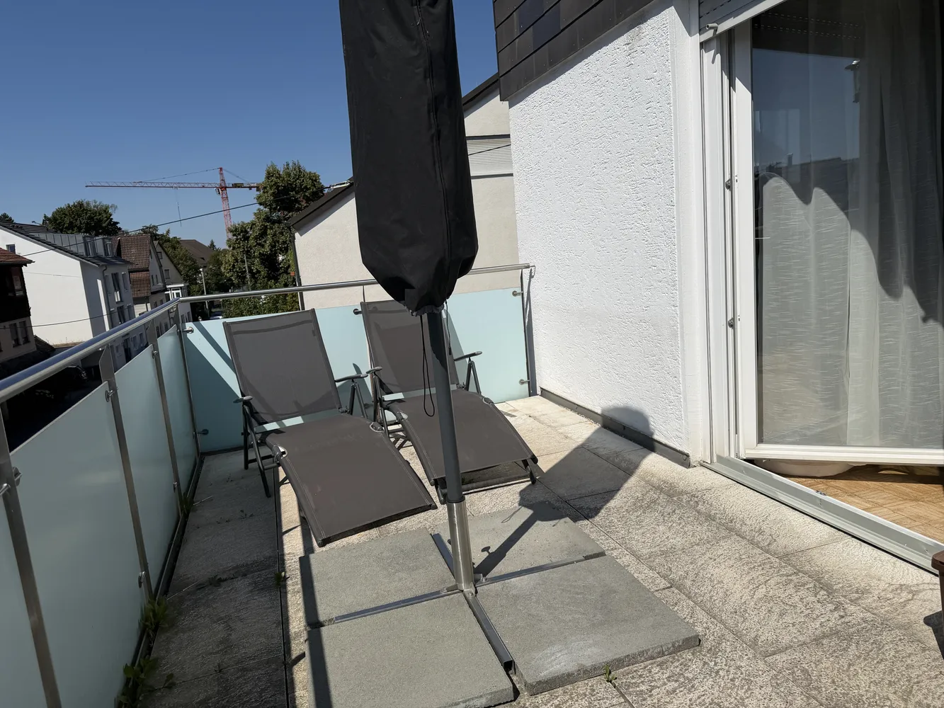6 Zimmer Wohnung mit 150 m² in Stuttgart – Bild 1