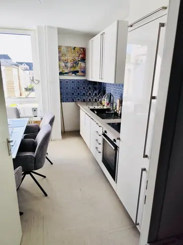 2 Zimmer Wohnung mit 65 m² in Düsseldorf – Bild 1