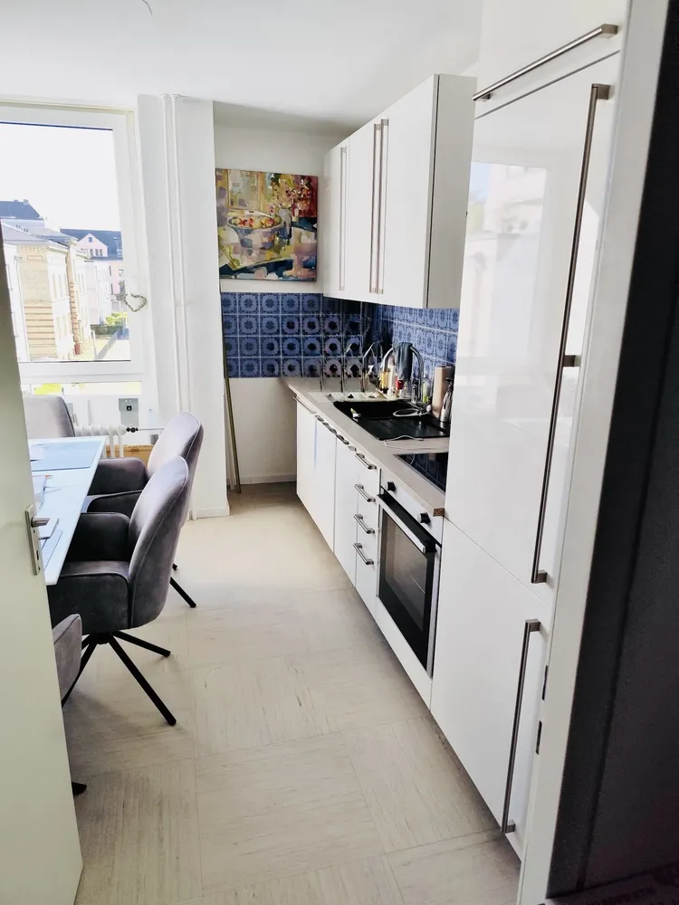 2 Zimmer Wohnung mit 65 m² in Düsseldorf – Bild 1