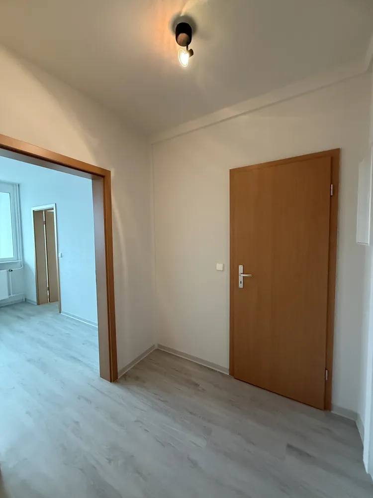 2 Zimmer Wohnung mit 50 m² in Suhl – Bild 4