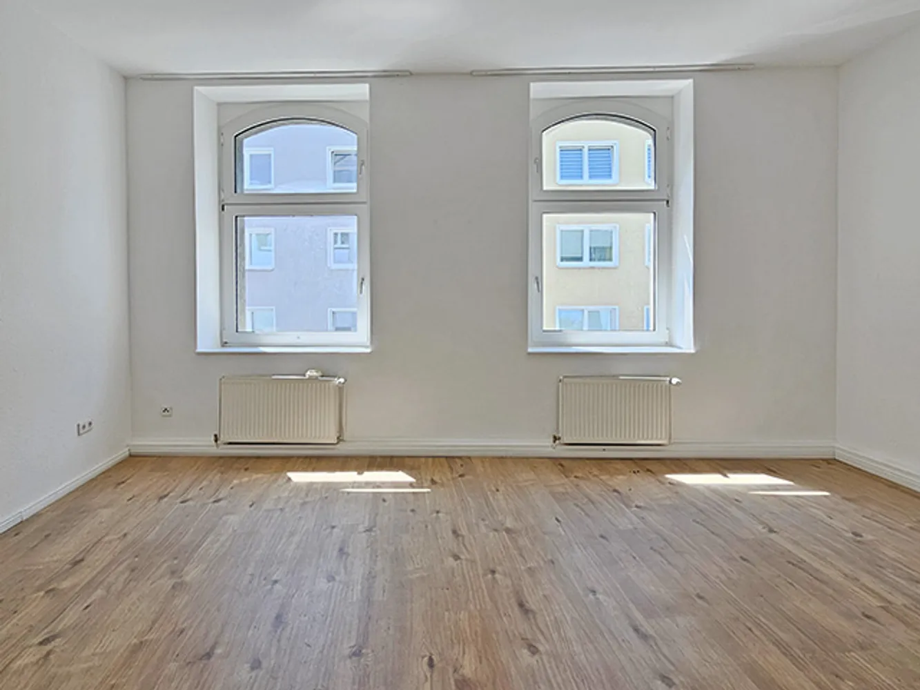 2 Zimmer Wohnung mit 67 m² in Wuppertal – Bild 2