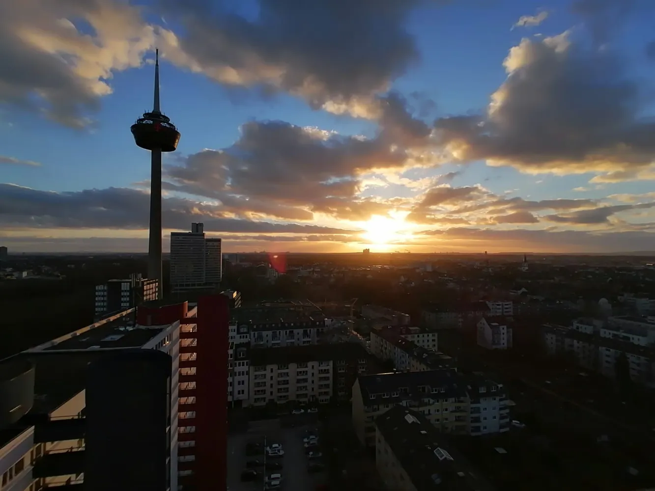 1 Zimmer Wohnung mit 27 m² in Köln – Bild 1
