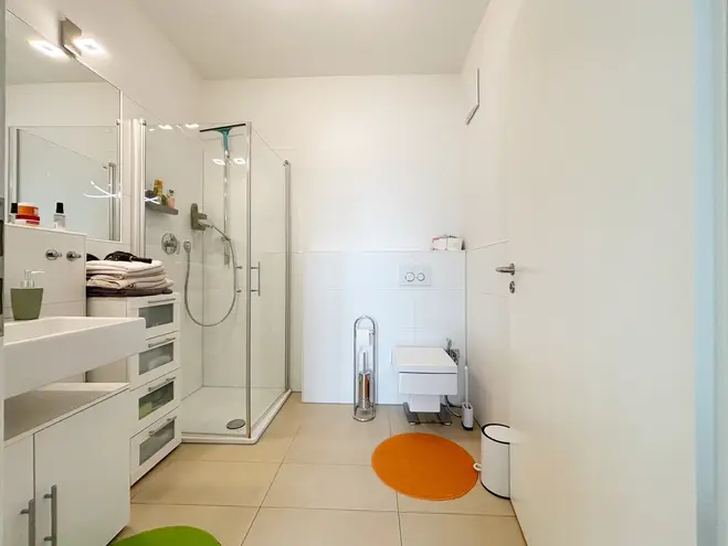 2 room apartment with 60 m² in Cologne – Photo 12