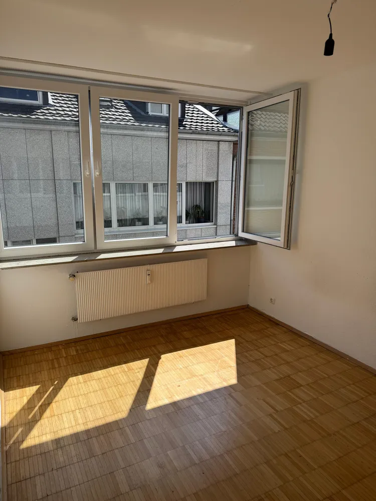 2 Zimmer Wohnung mit 70 m² in Aachen – Bild 2