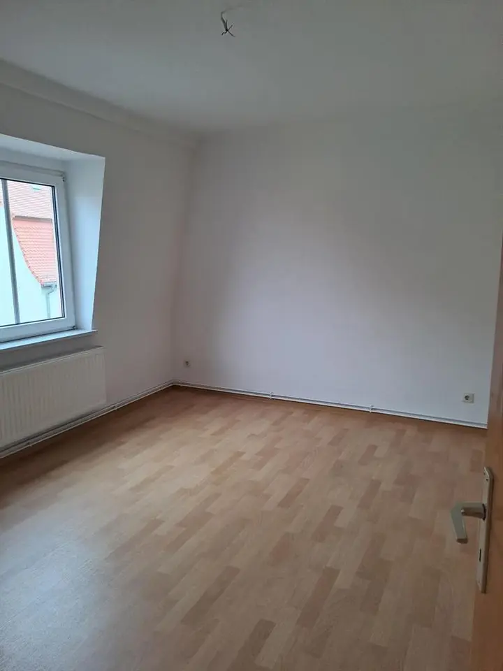 3 Zimmer Wohnung mit 63 m² in Bitterfeld-Wolfen – Bild 3