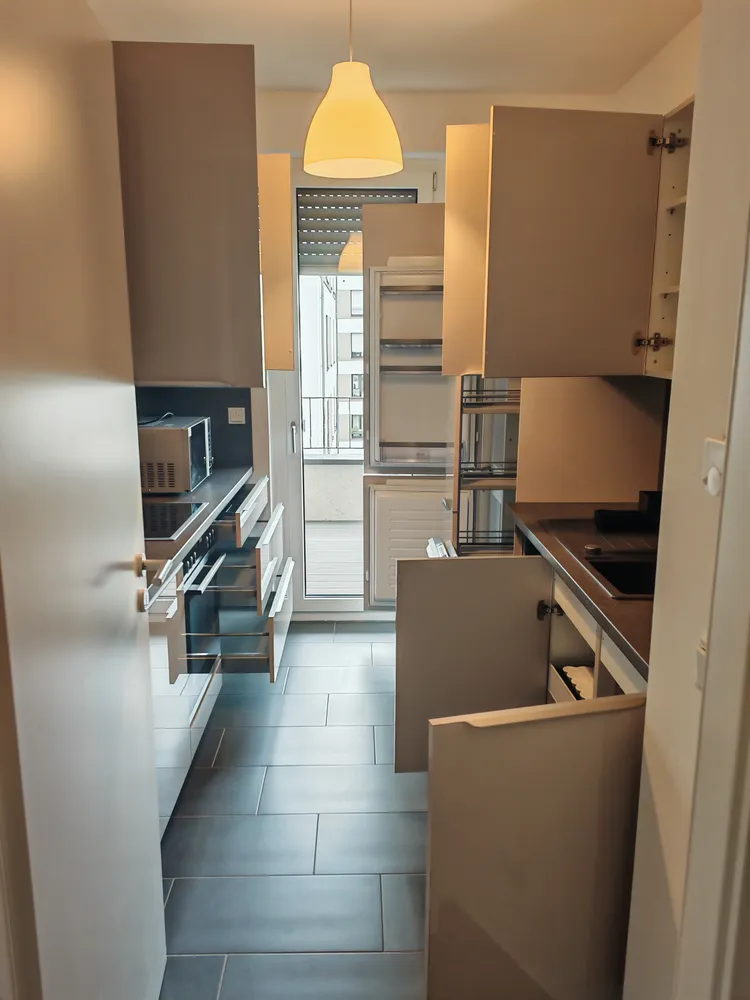 4 Zimmer Wohnung mit 98 m² in Köln – Bild 9