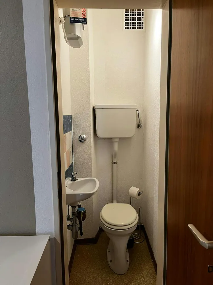 WG-Zimmer mit 21 m² in Frankfurt am Main – Bild 7