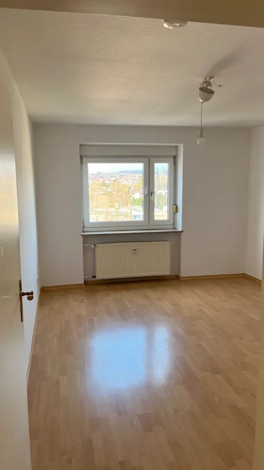 1 Zimmer Wohnung mit 68 m² in Würzburg – Bild 1