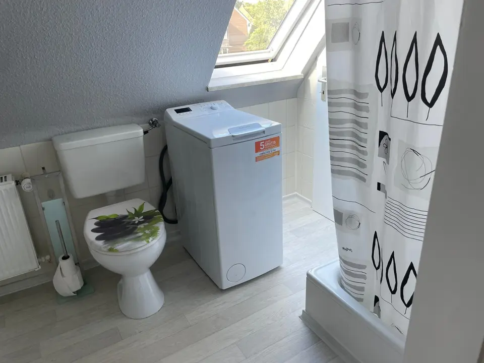 Shared room with 11 m² in Neumünster – Photo 5