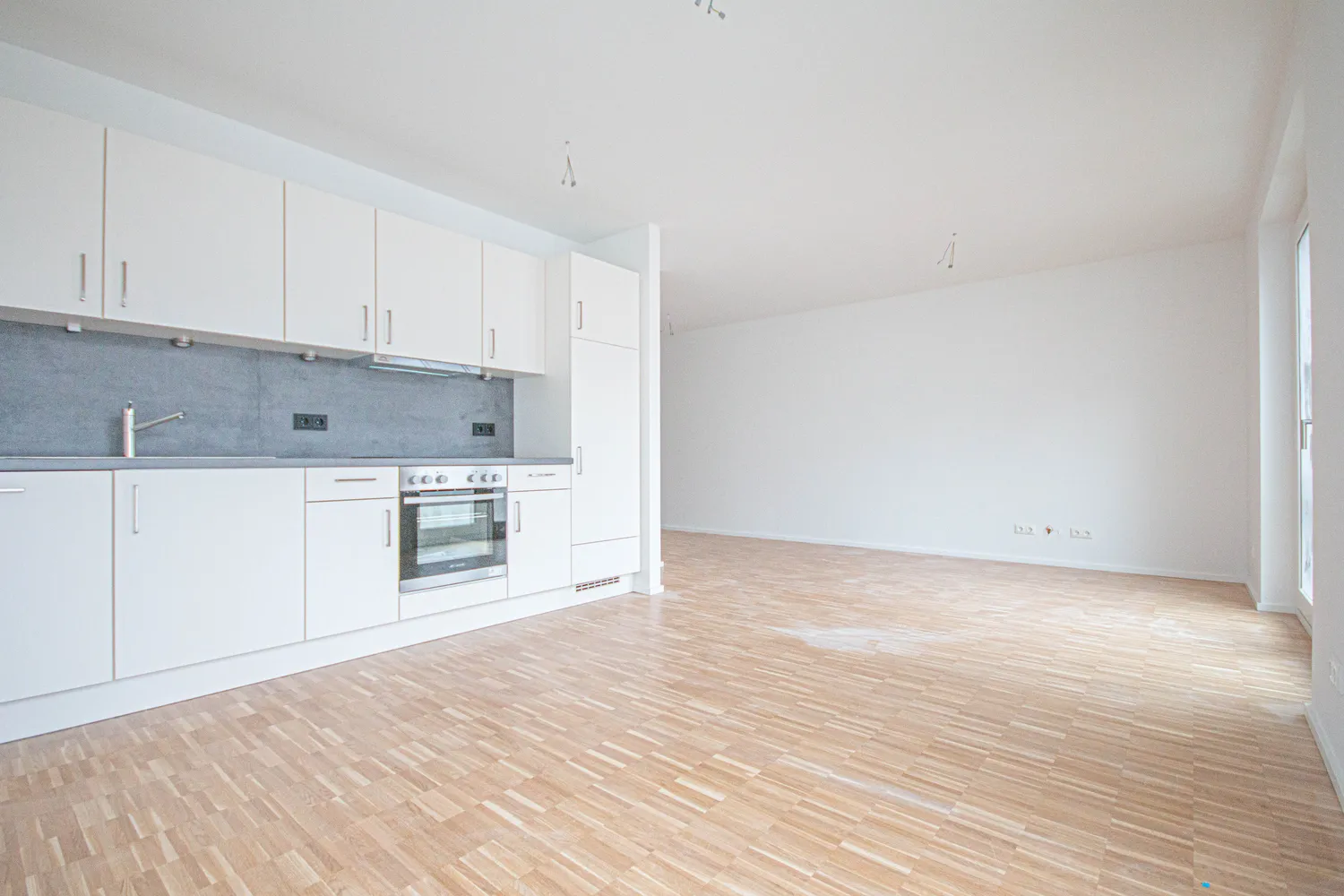 2 Zimmer Wohnung mit 60 m² in Köln – Bild 4