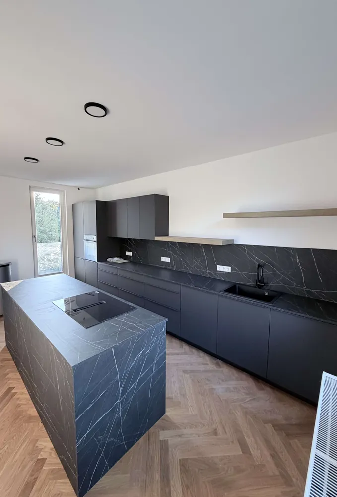 4 Zimmer Wohnung mit 133 m² in Stuttgart – Bild 1