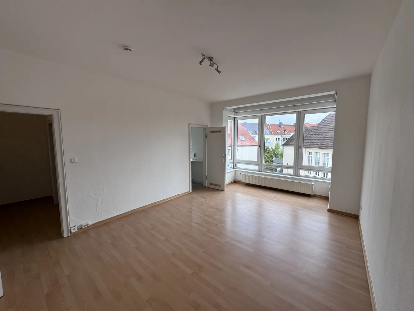 1 Zimmer Wohnung mit 34 m² in Hannover – Bild 2