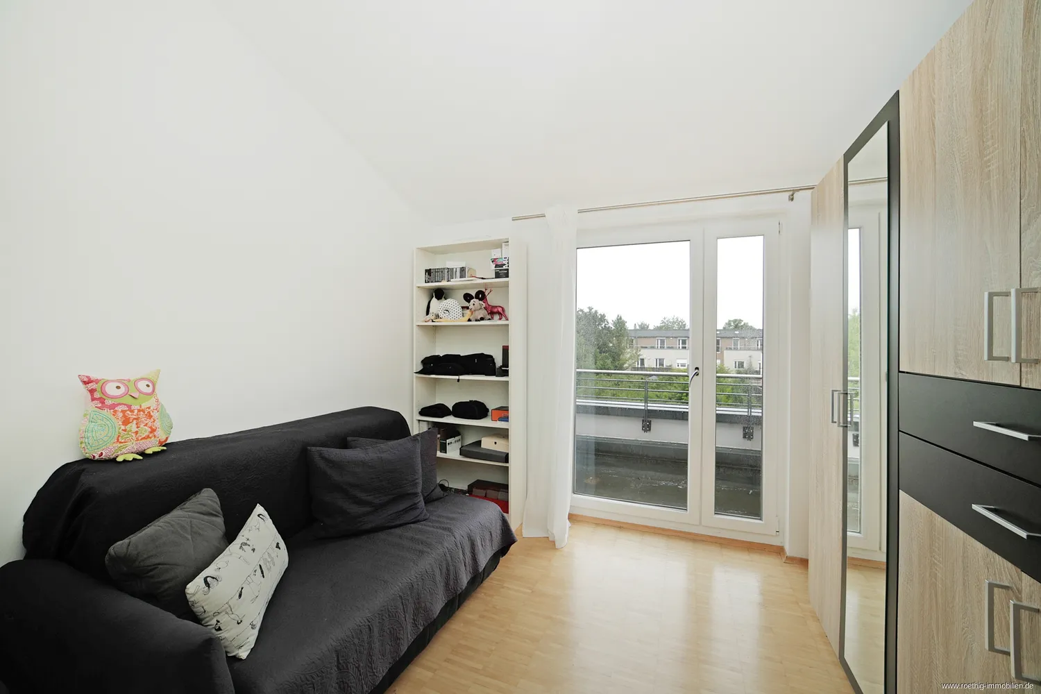 3 Zimmer Wohnung mit 105 m² in München – Bild 4