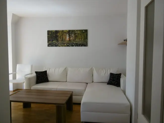 2 Zimmer Wohnung mit 50 m² in Stuttgart – Bild 4
