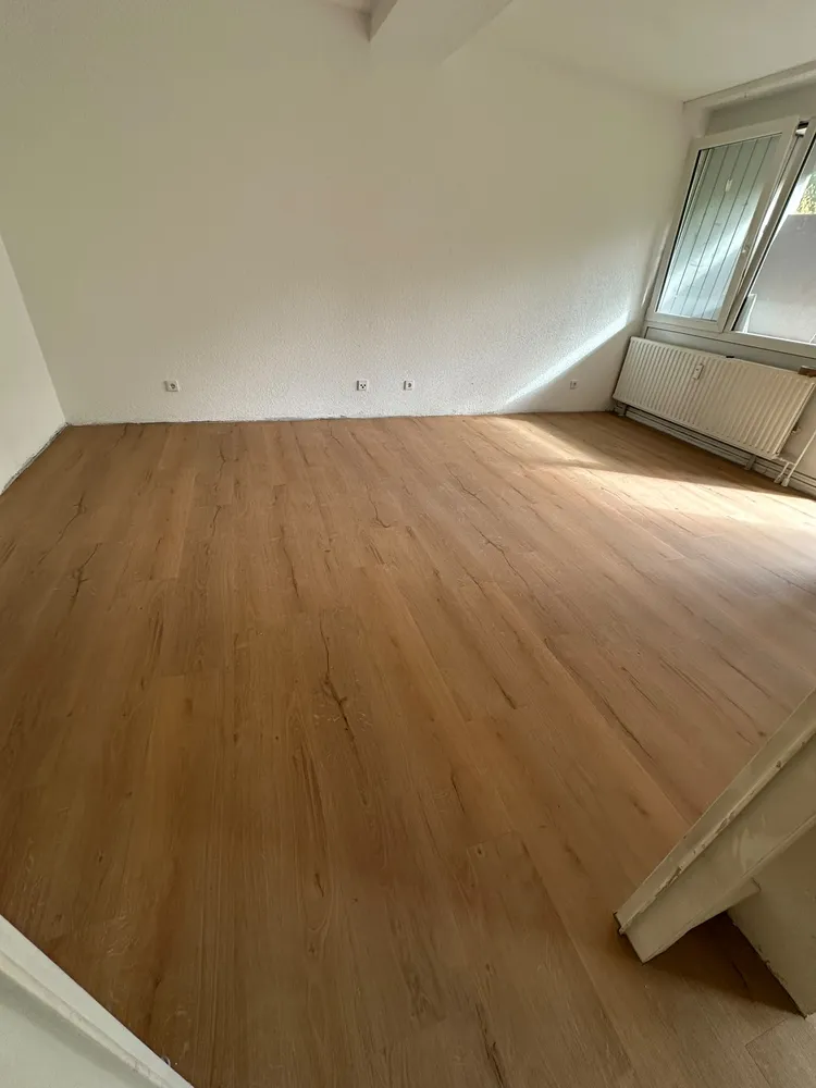 4 room apartment with 80 m² in Ludwigshafen am Rhein – Photo 1