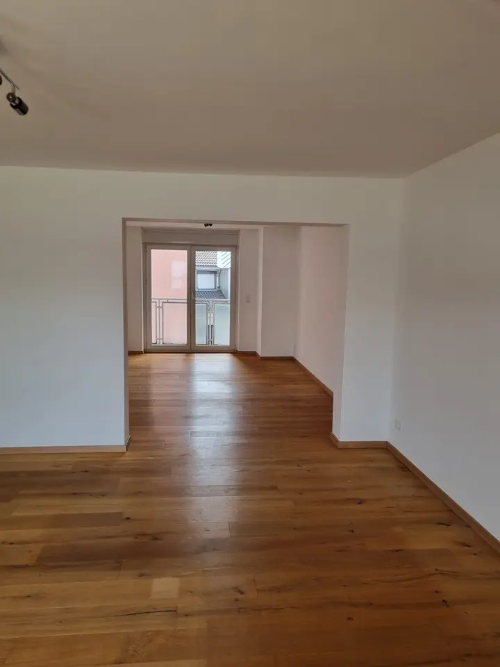 2 Zimmer Wohnung mit 87 m² in Kaiserslautern – Bild 1