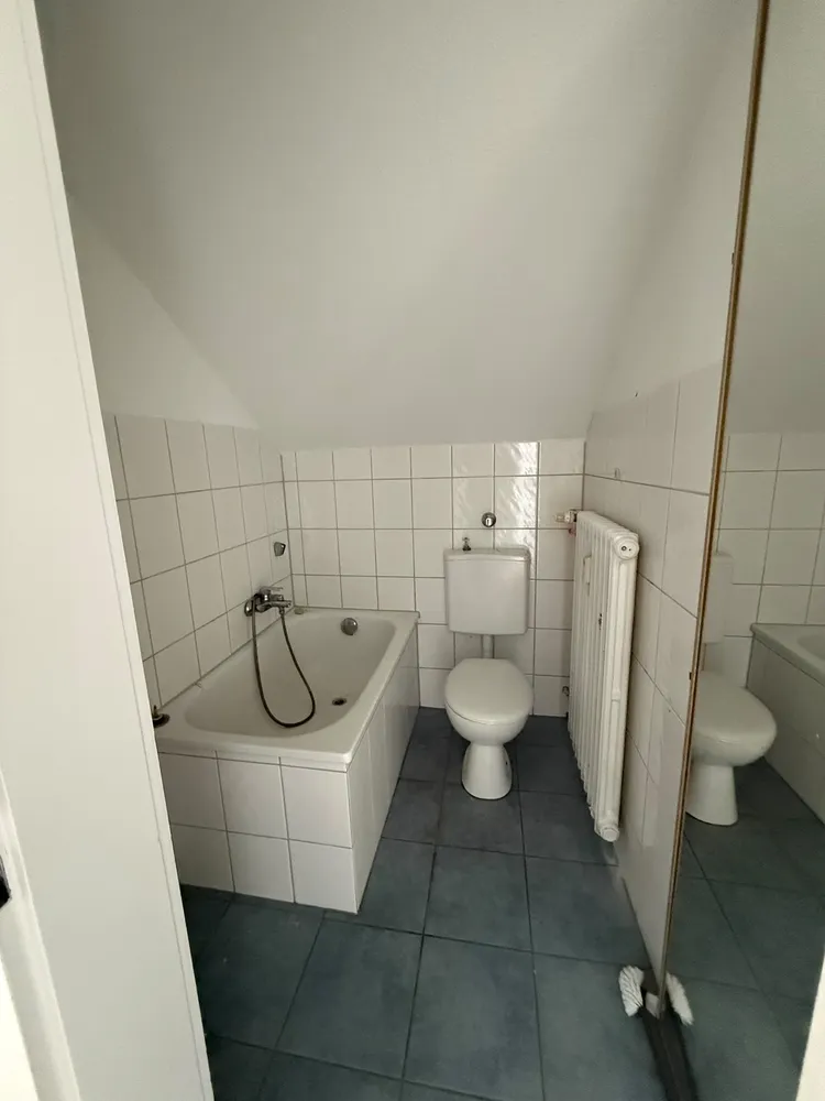 1 room apartment with 25 m² in Duisburg – Photo 5