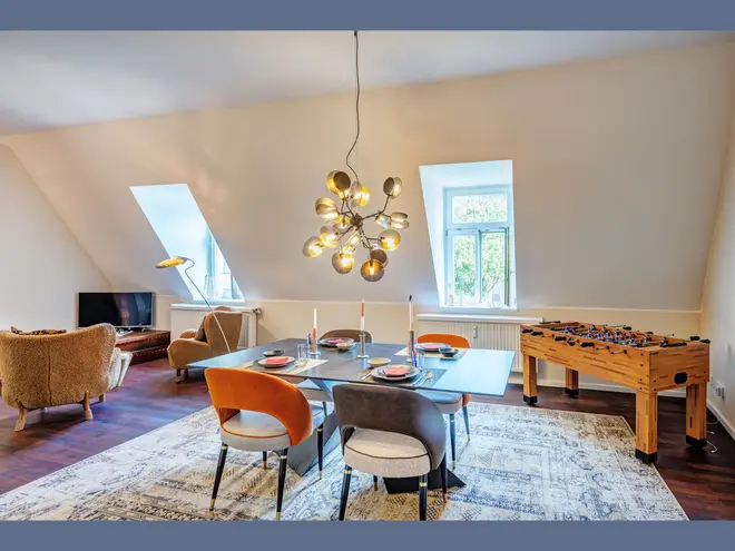 3 Zimmer Wohnung mit 120 m² in München – Bild 1