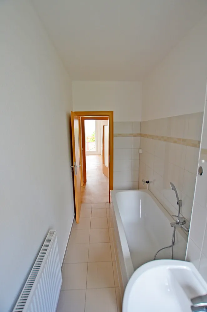 3 Zimmer Wohnung mit 61 m² in Sangerhausen – Bild 6