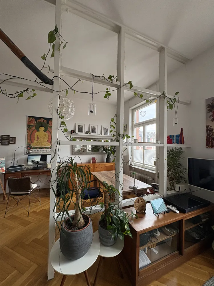 4 Zimmer Wohnung mit 90 m² in Frankfurt am Main – Bild 1