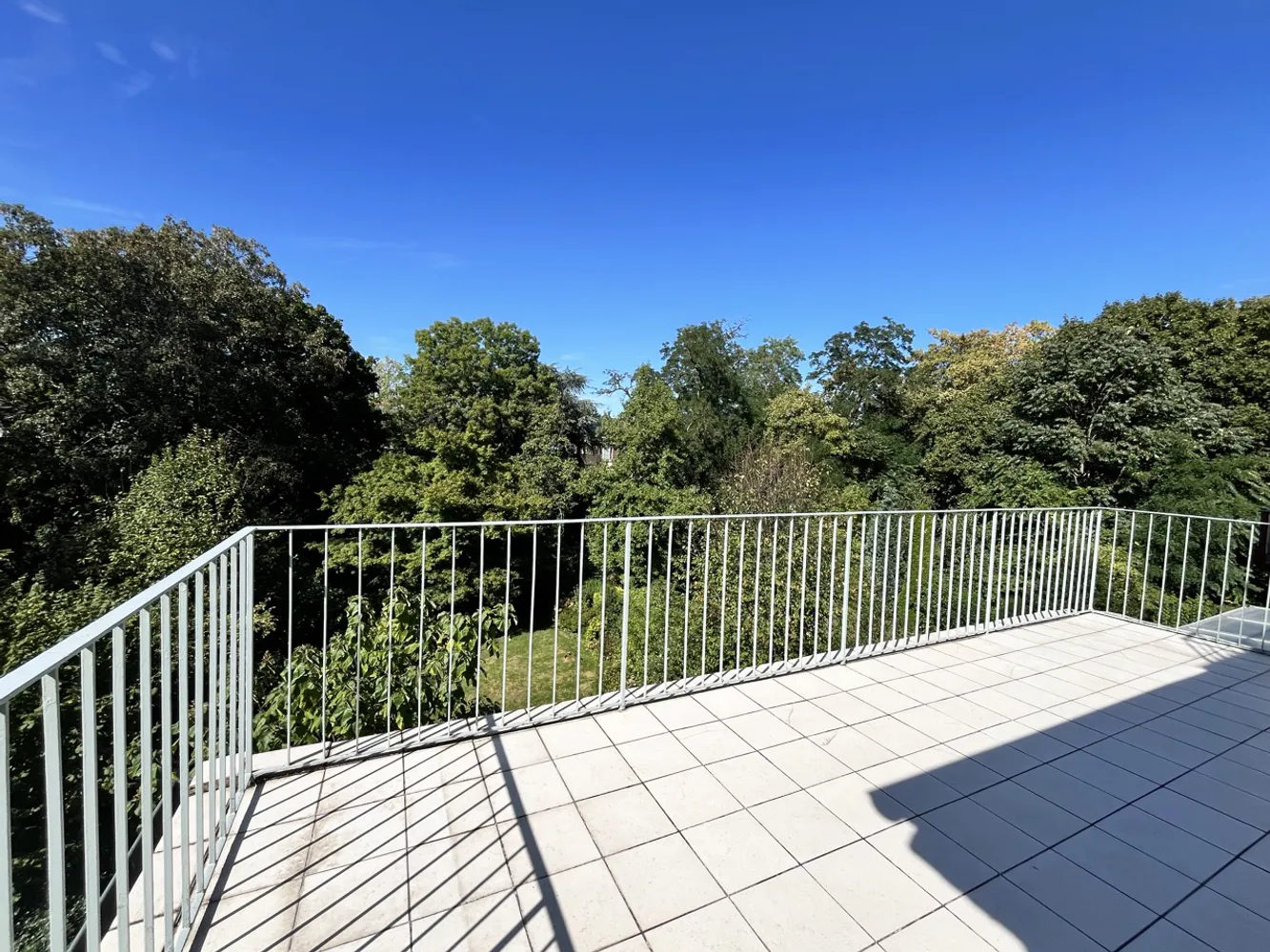 3 room apartment with 109 m² in Düsseldorf – Photo 3