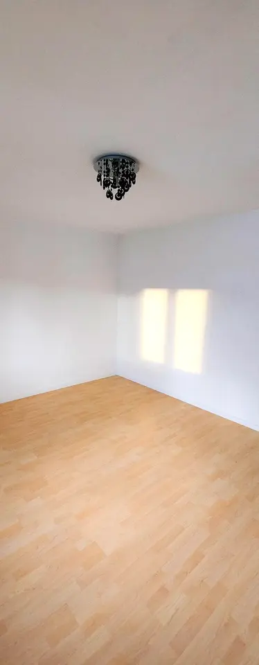 Shared room with 98 m² in Stuttgart – Photo 2