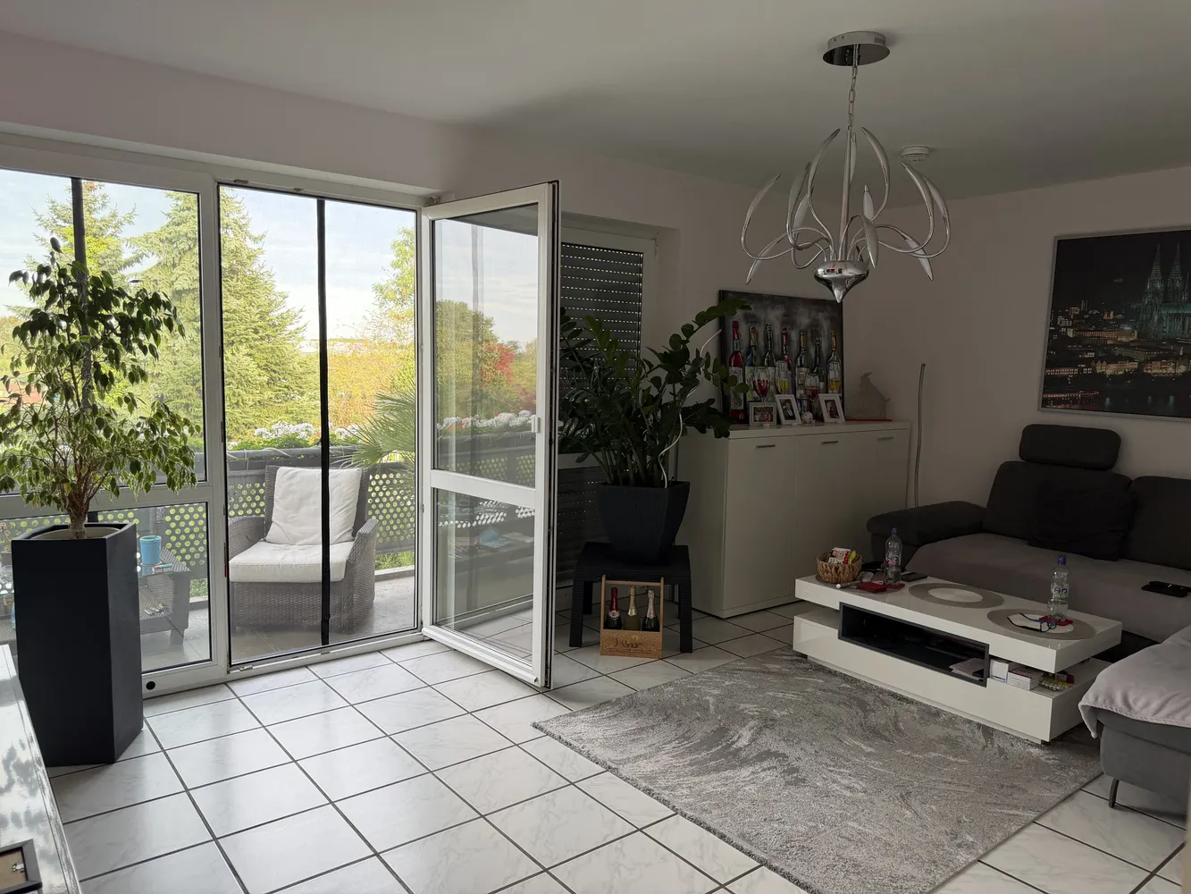 2 room apartment with 60 m² in Cologne – Photo 1