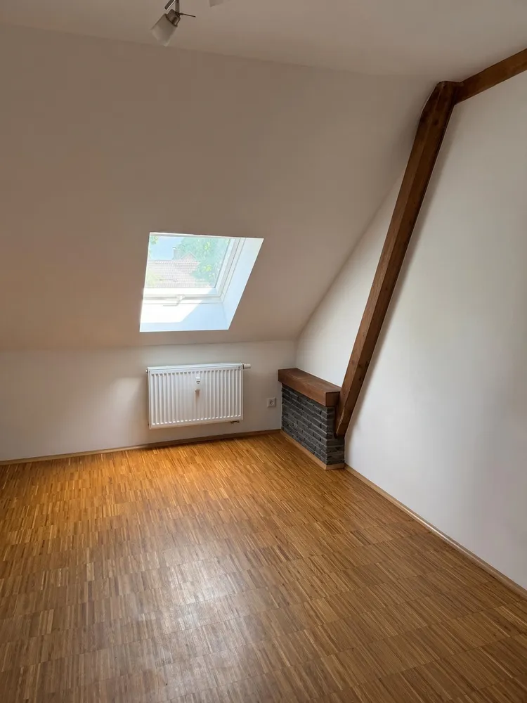 3 Zimmer Wohnung mit 90 m² in Krefeld – Bild 1