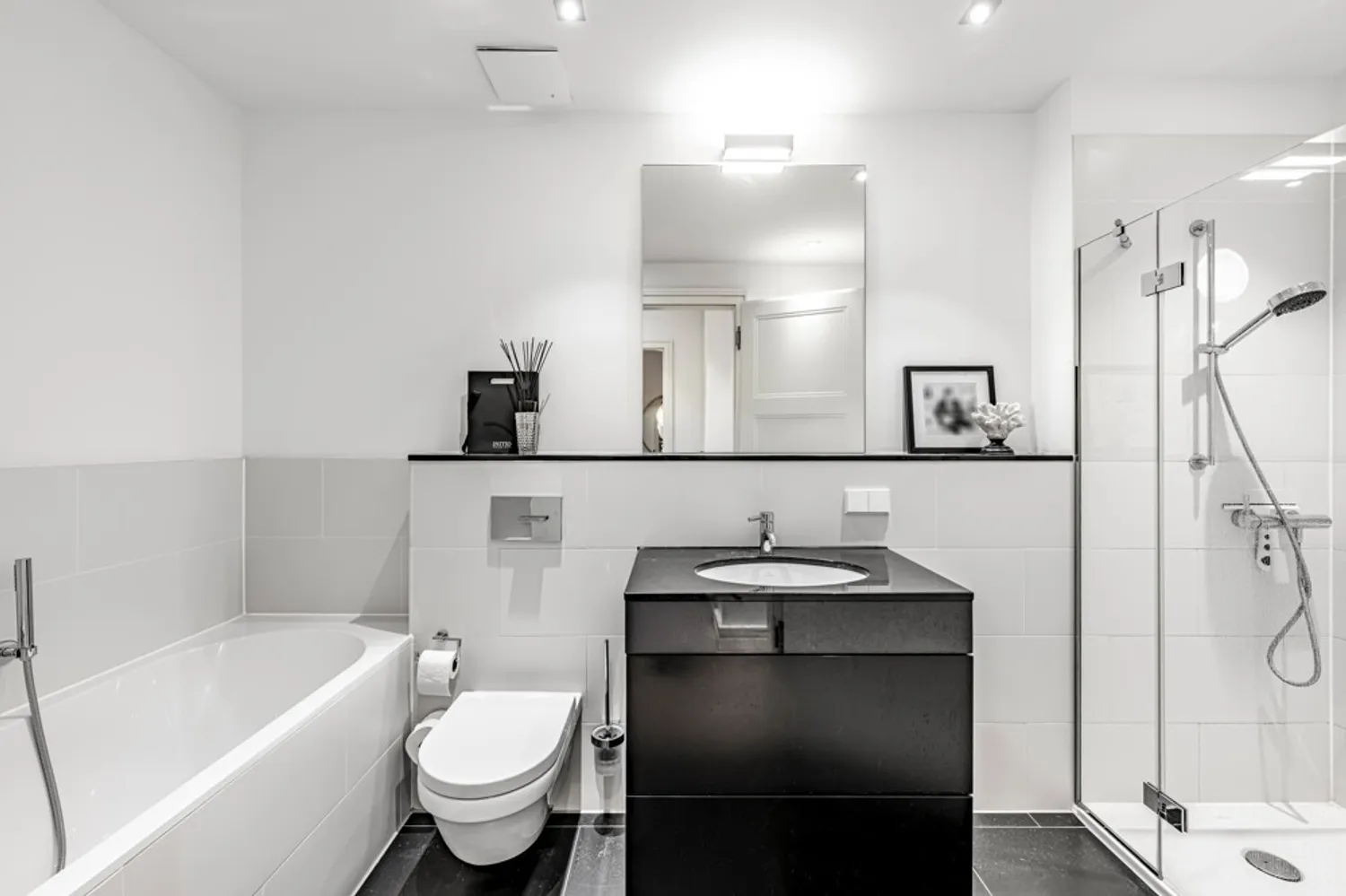 2 Zimmer Wohnung mit 85 m² in Köln – Bild 11