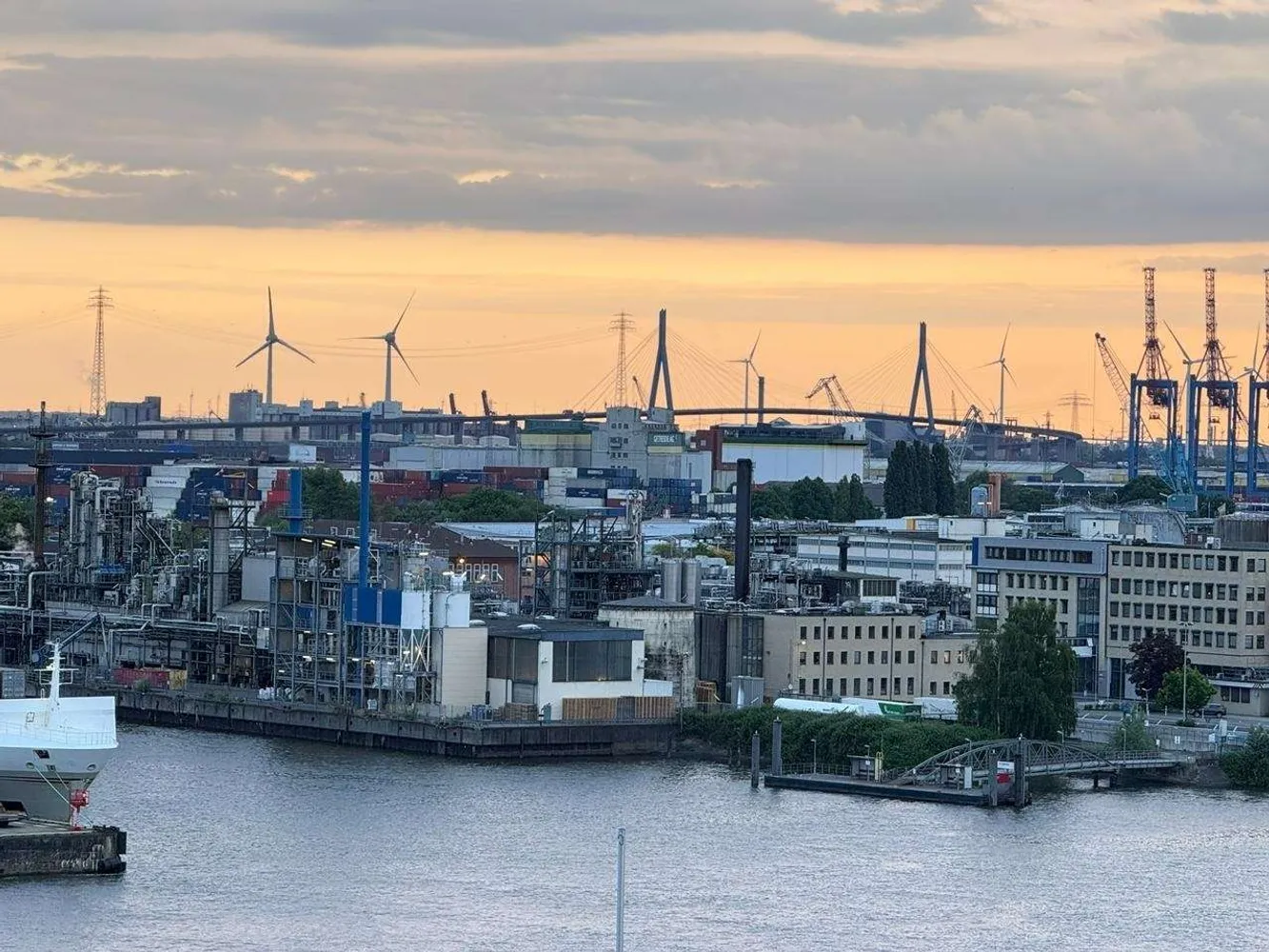 2 Zimmer Wohnung mit 60 m² in Hamburg – Bild 12