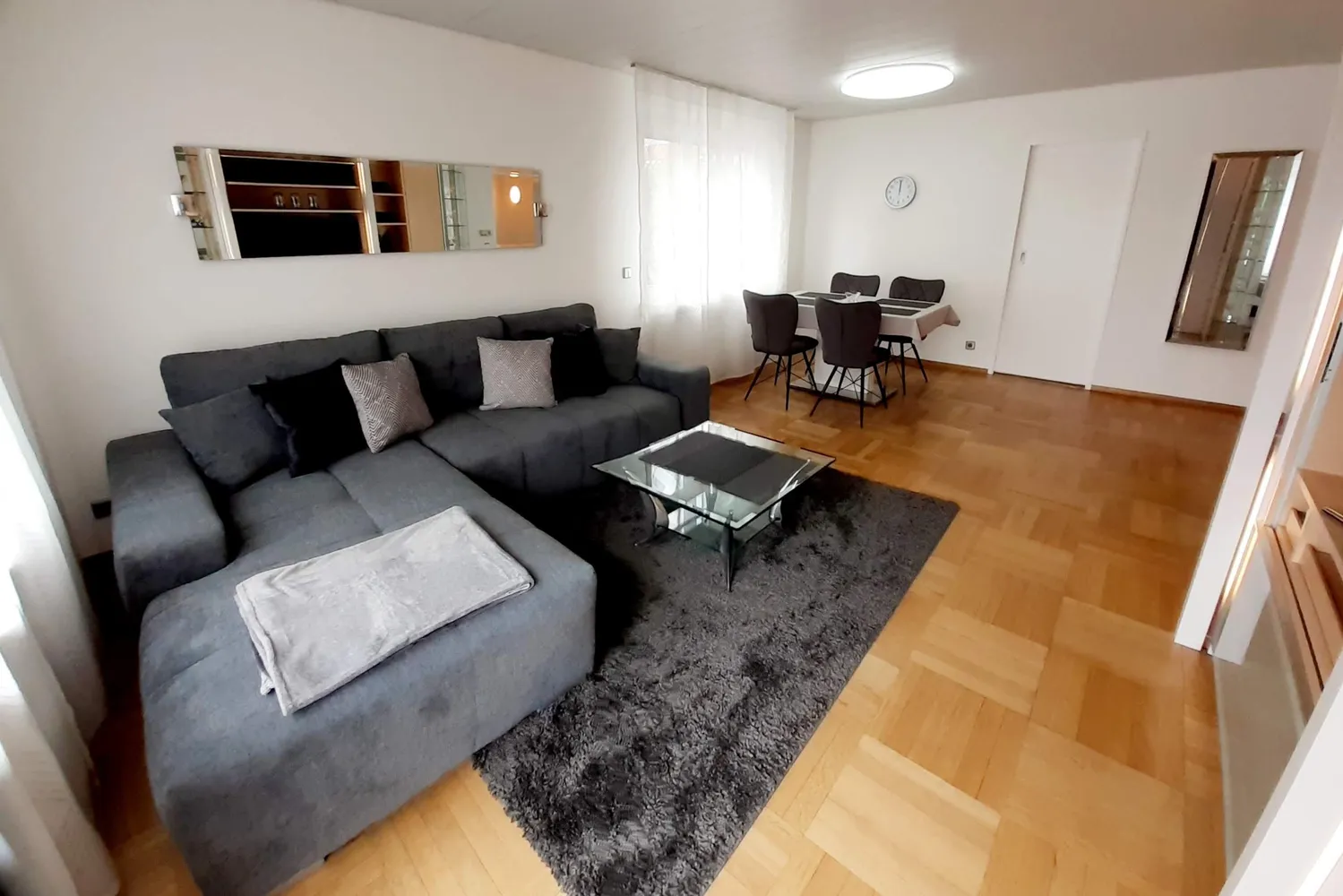 2 Zimmer Wohnung mit 64 m² in Stuttgart – Bild 2