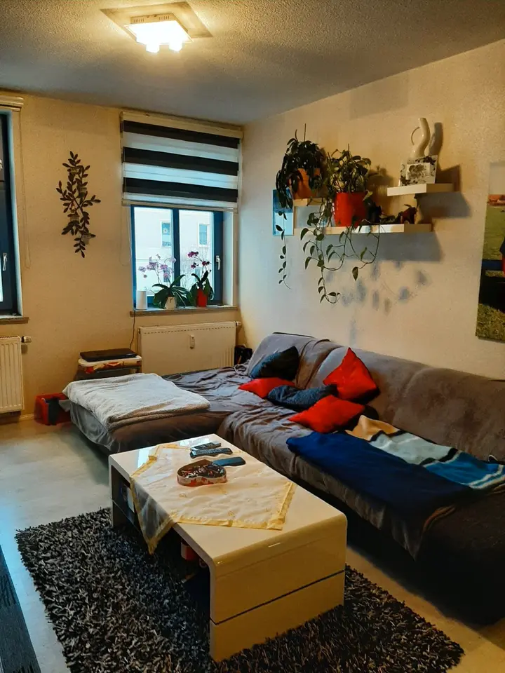 4 Zimmer Wohnung mit 90 m² in Halle (Saale) – Bild 2