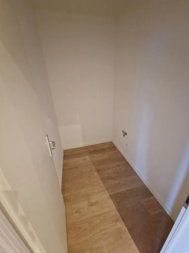 6 Zimmer Wohnung mit 118 m² in Halle (Saale) – Bild 12