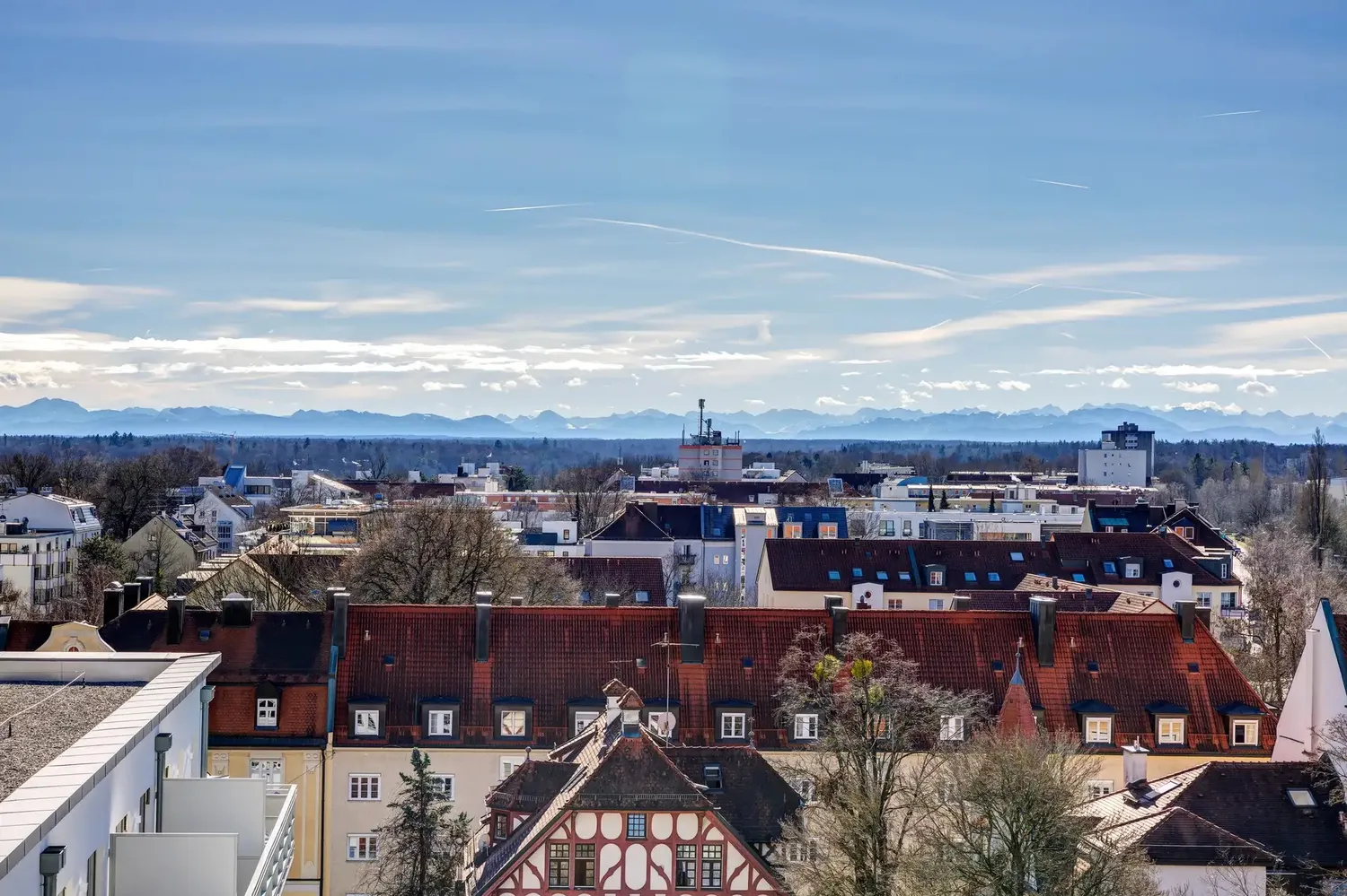 4 Zimmer Wohnung mit 111 m² in München – Bild 2