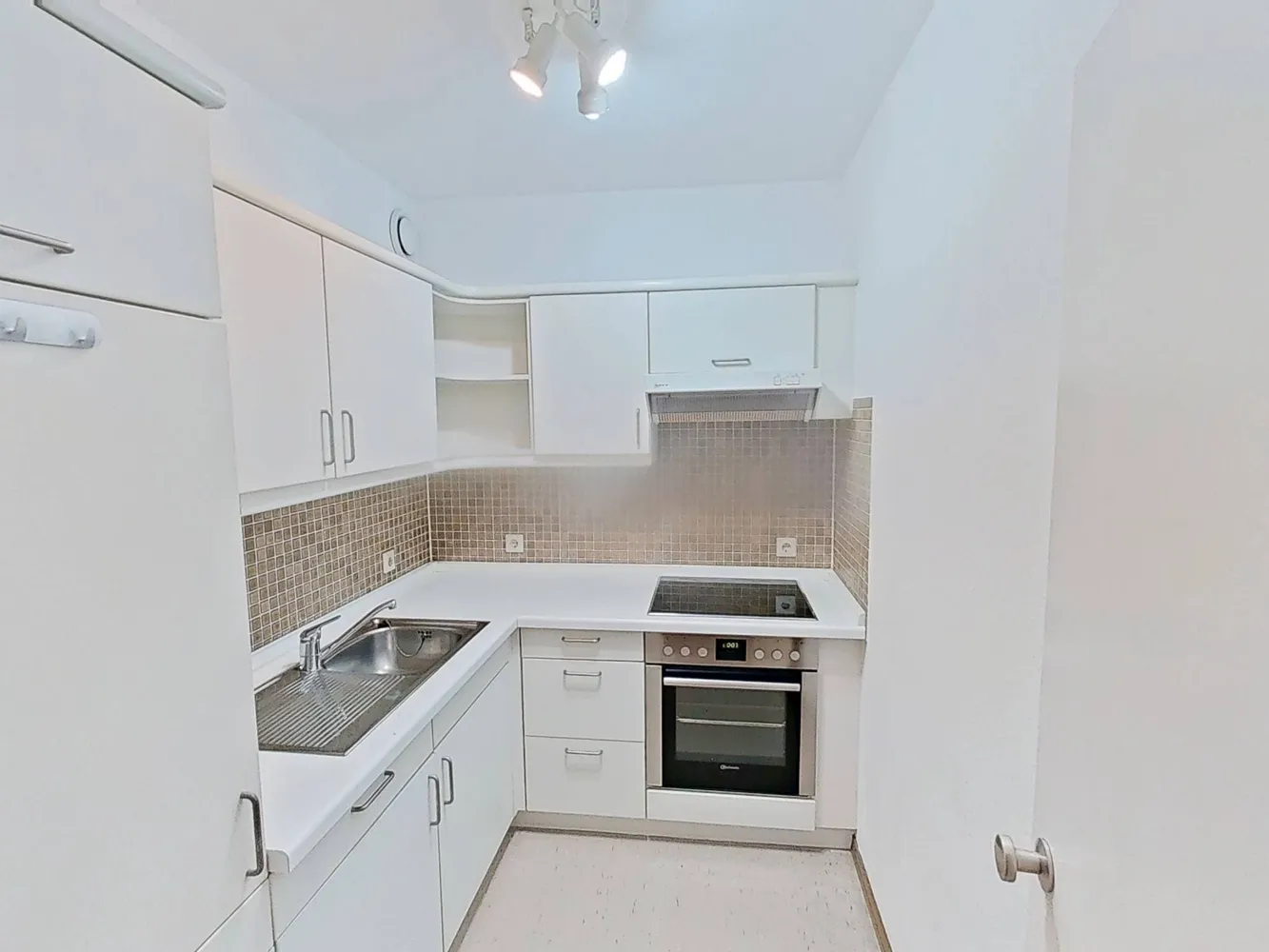 2 room apartment with 50 m² in Hanover – Photo 4
