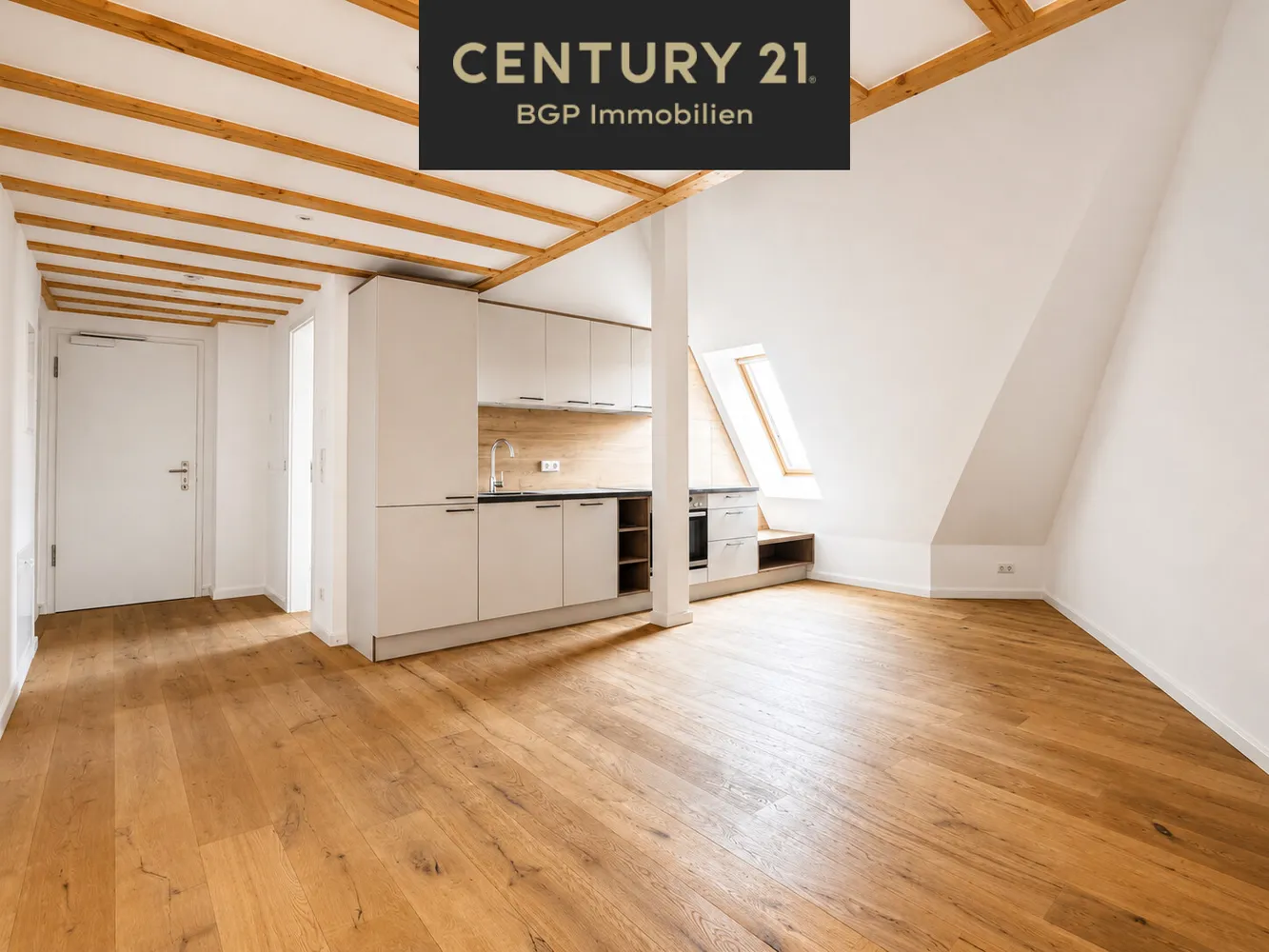 3 Zimmer Wohnung mit 113 m² in Berlin – Bild 1