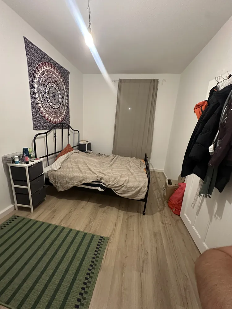 900 Zimmer Wohnung mit 50 m² in Nürnberg – Bild 9