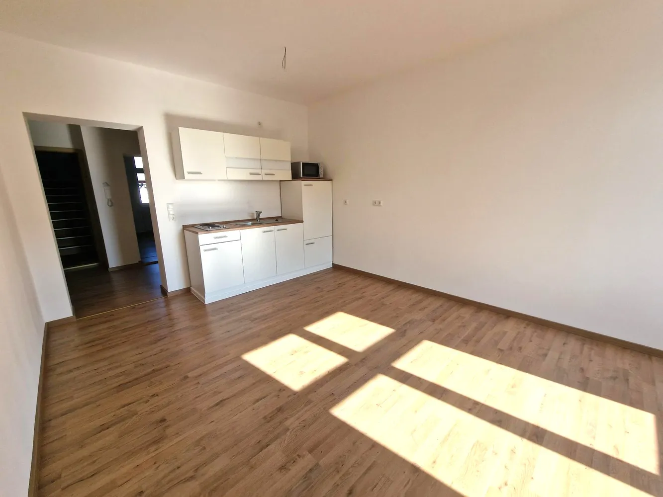 2 Zimmer Wohnung mit 37 m² in Hof – Bild 1