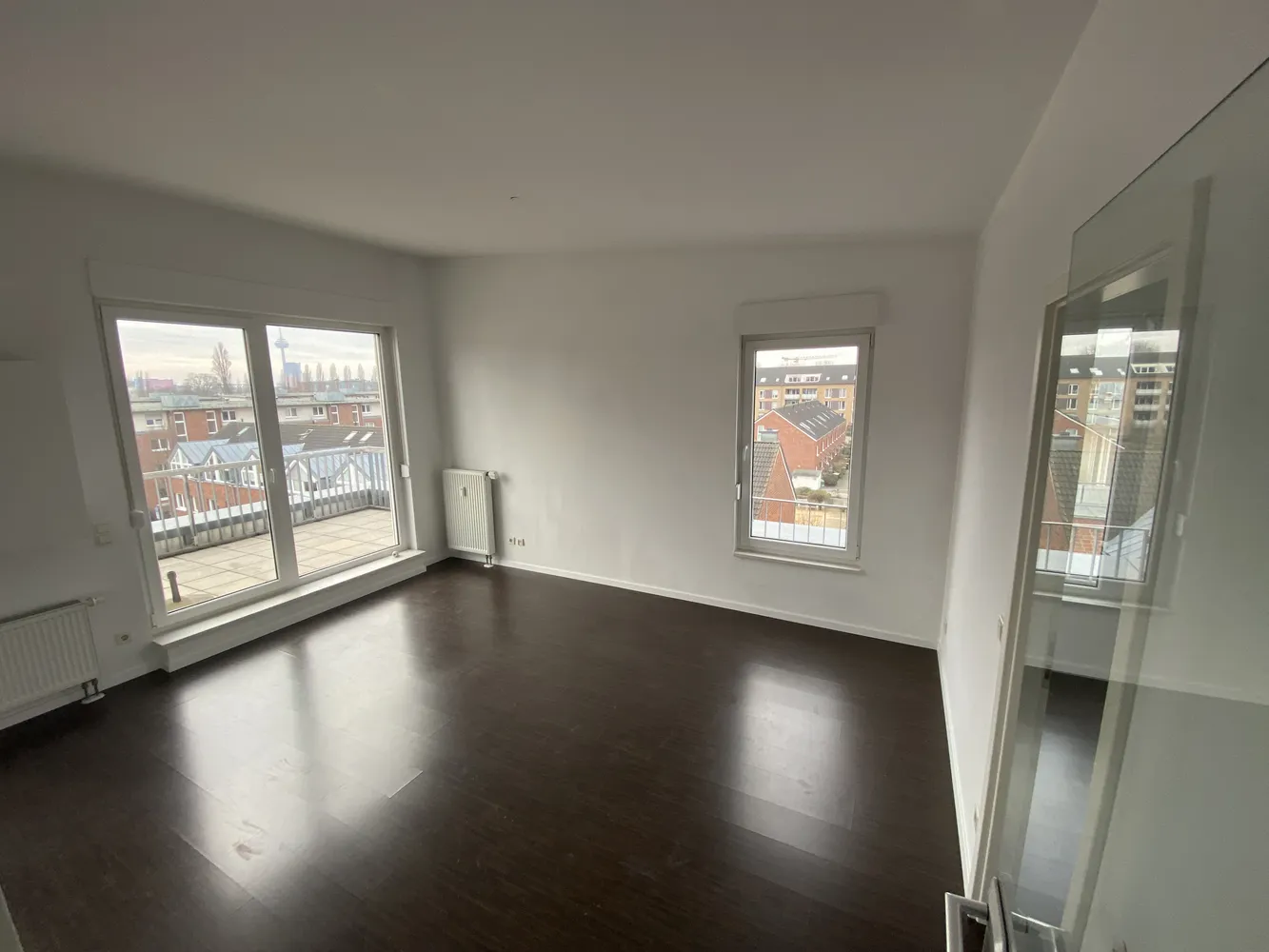 2 Zimmer Wohnung mit 49 m² in Köln – Bild 1