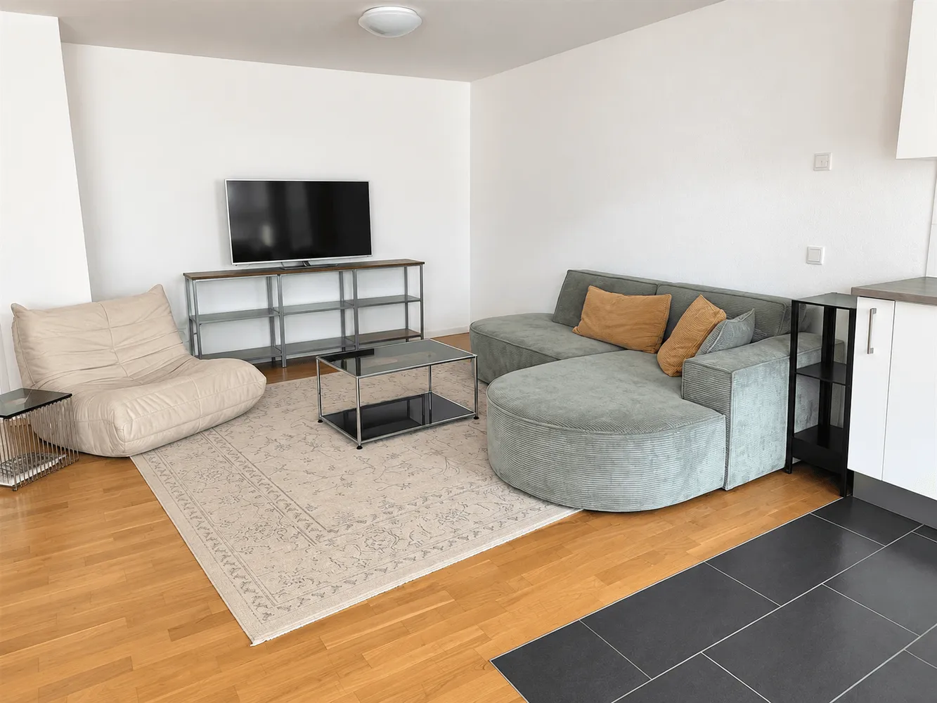 2 Zimmer Wohnung mit 65 m² in Stuttgart – Bild 2