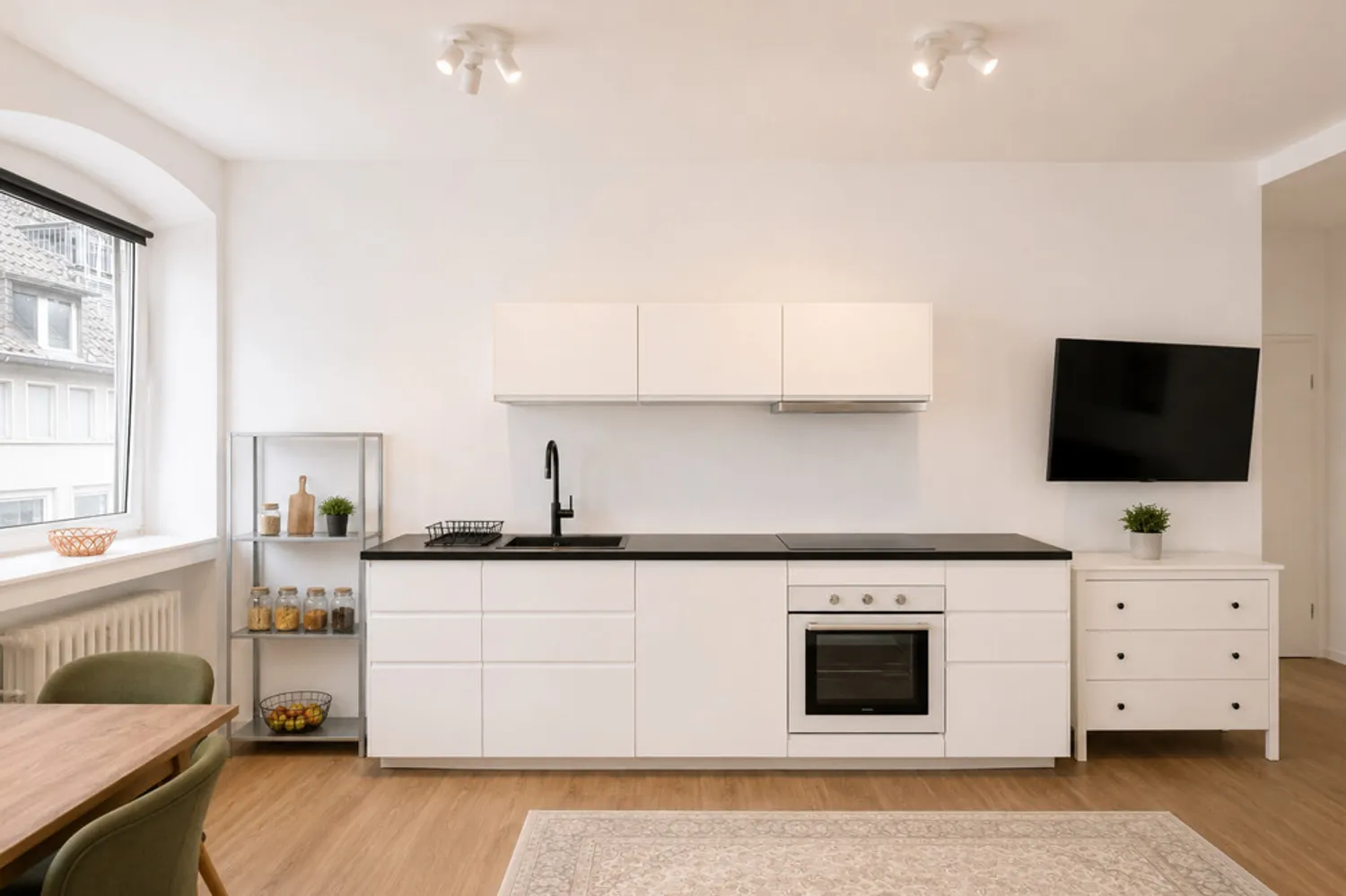 4 Zimmer Wohnung mit 83 m² in Düsseldorf – Bild 4