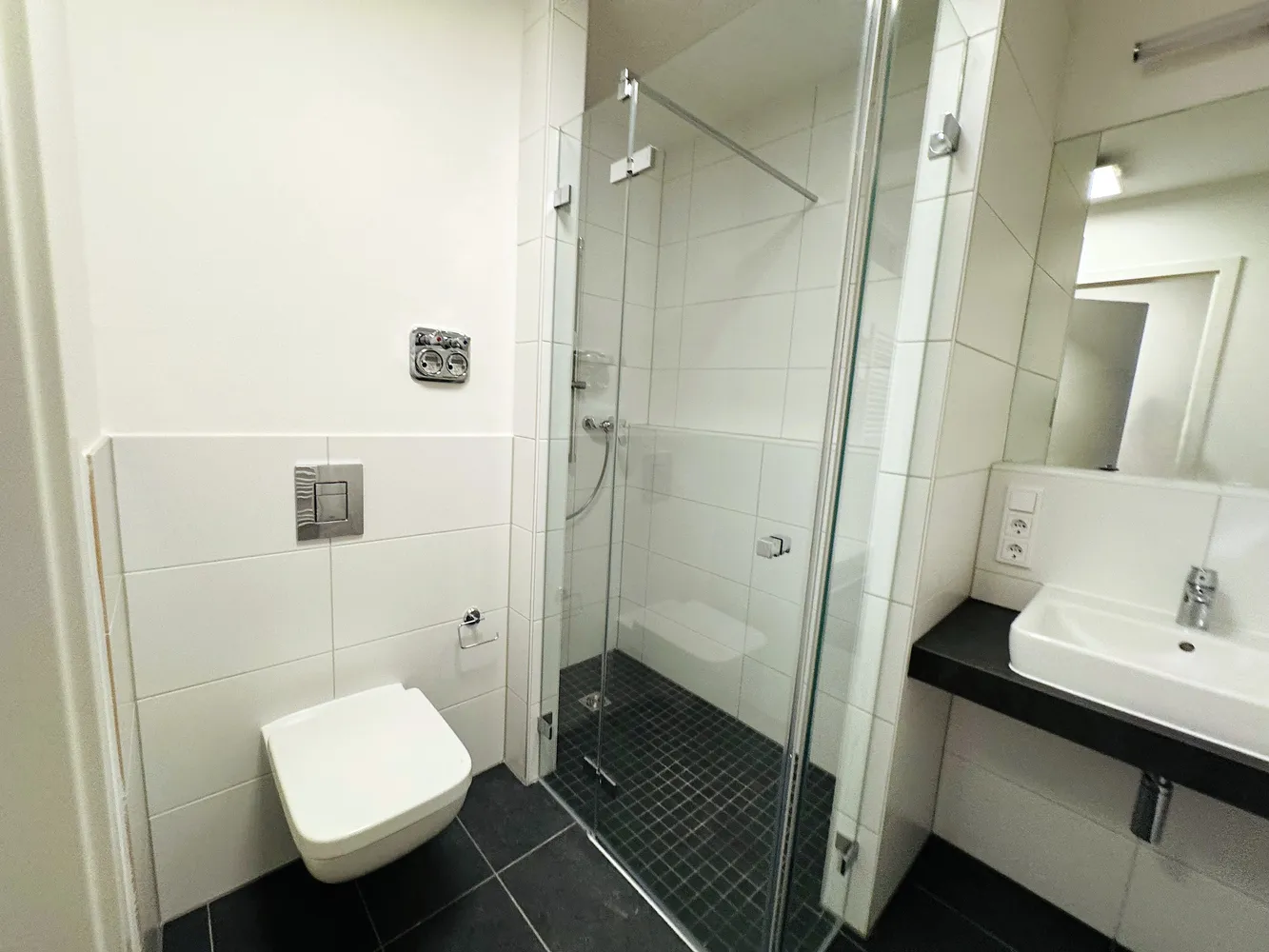 1 room apartment with 29 m² in Berlin – Photo 10