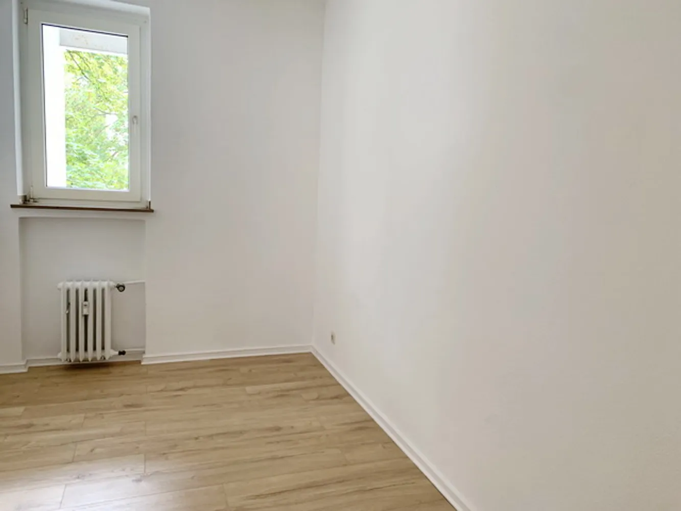 4 Zimmer Wohnung mit 102 m² in Düsseldorf – Bild 5