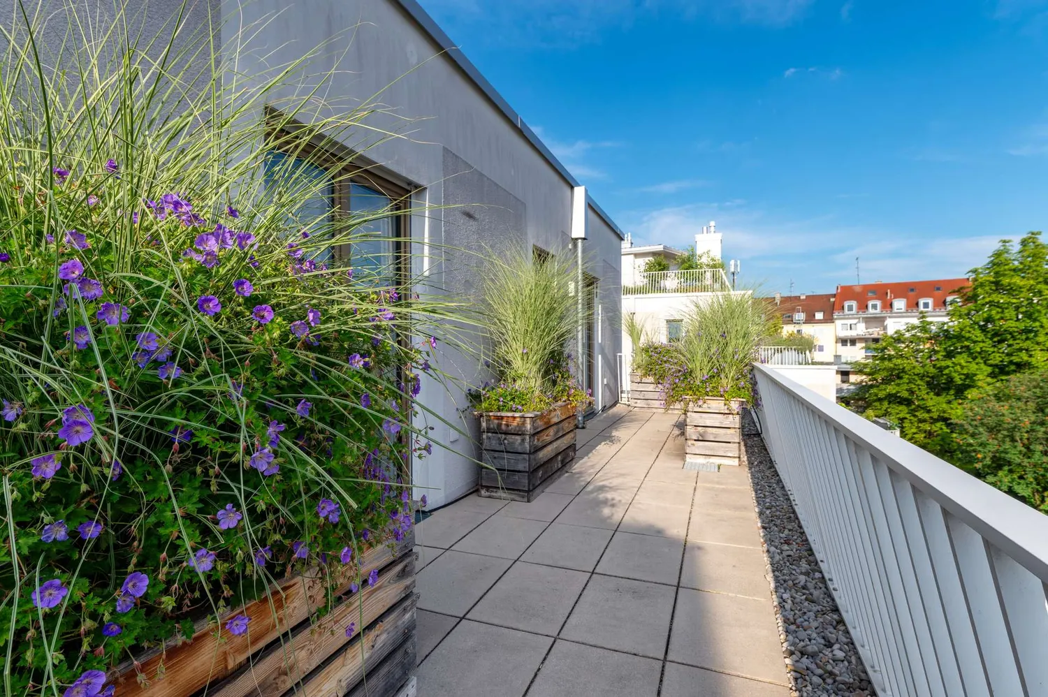 5 Zimmer Wohnung mit 216 m² in München – Bild 3