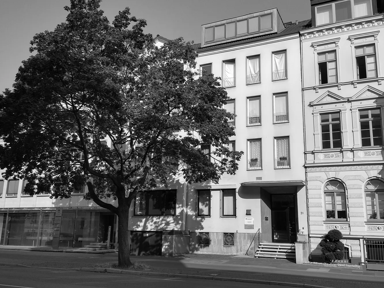 2 Zimmer Wohnung mit 84 m² in Hannover – Bild 1