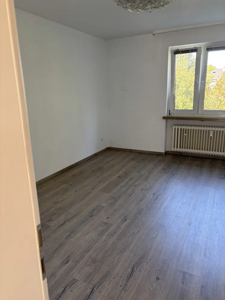 1 Zimmer Wohnung mit 32 m² in Mülheim an der Ruhr – Bild 2
