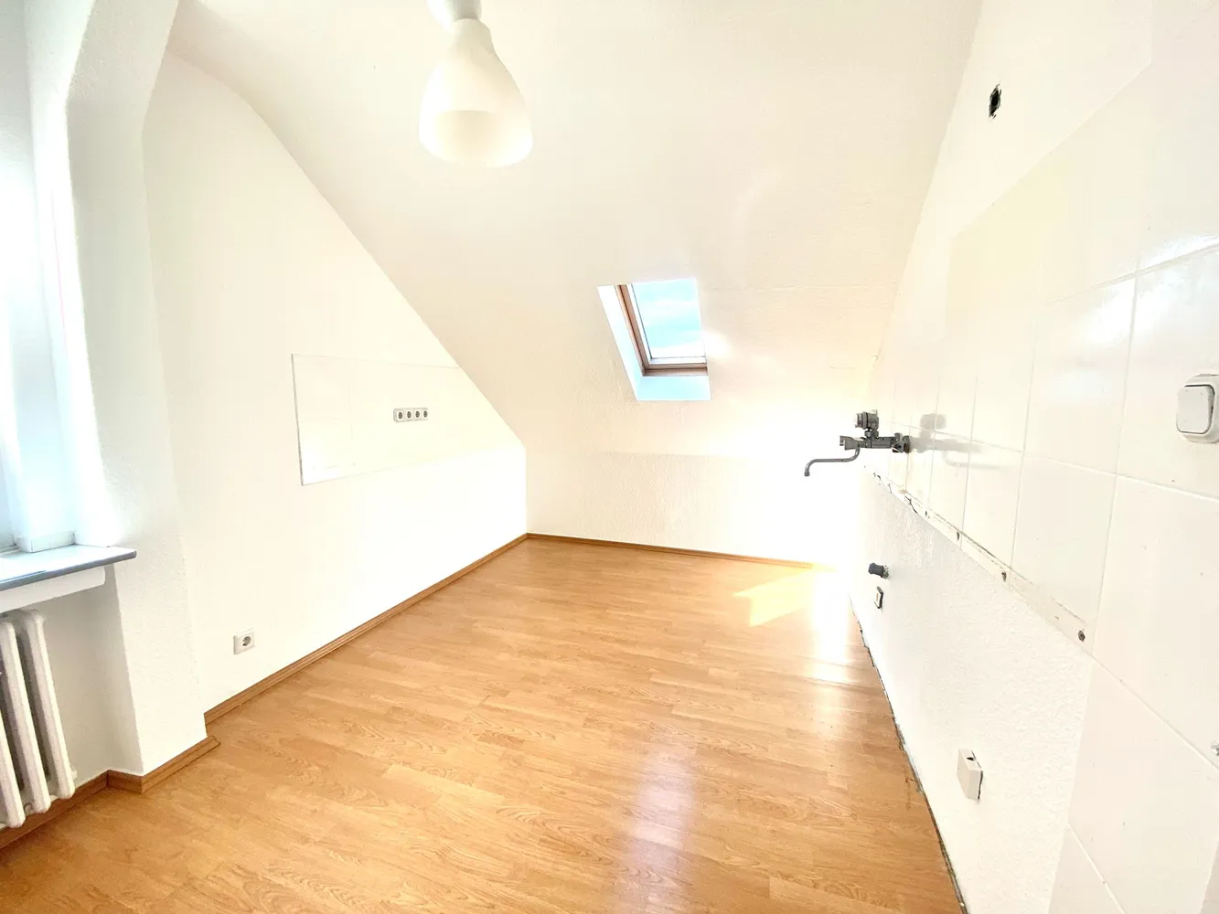4 Zimmer Wohnung mit 64 m² in Bochum – Bild 2